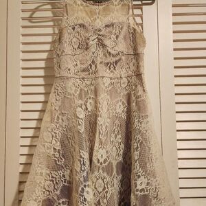 Forever 21 Vintage Lace Dress